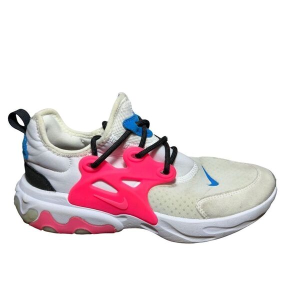 Women’s Nike react athletic shoes size 5Y white - Picture 1 of 5